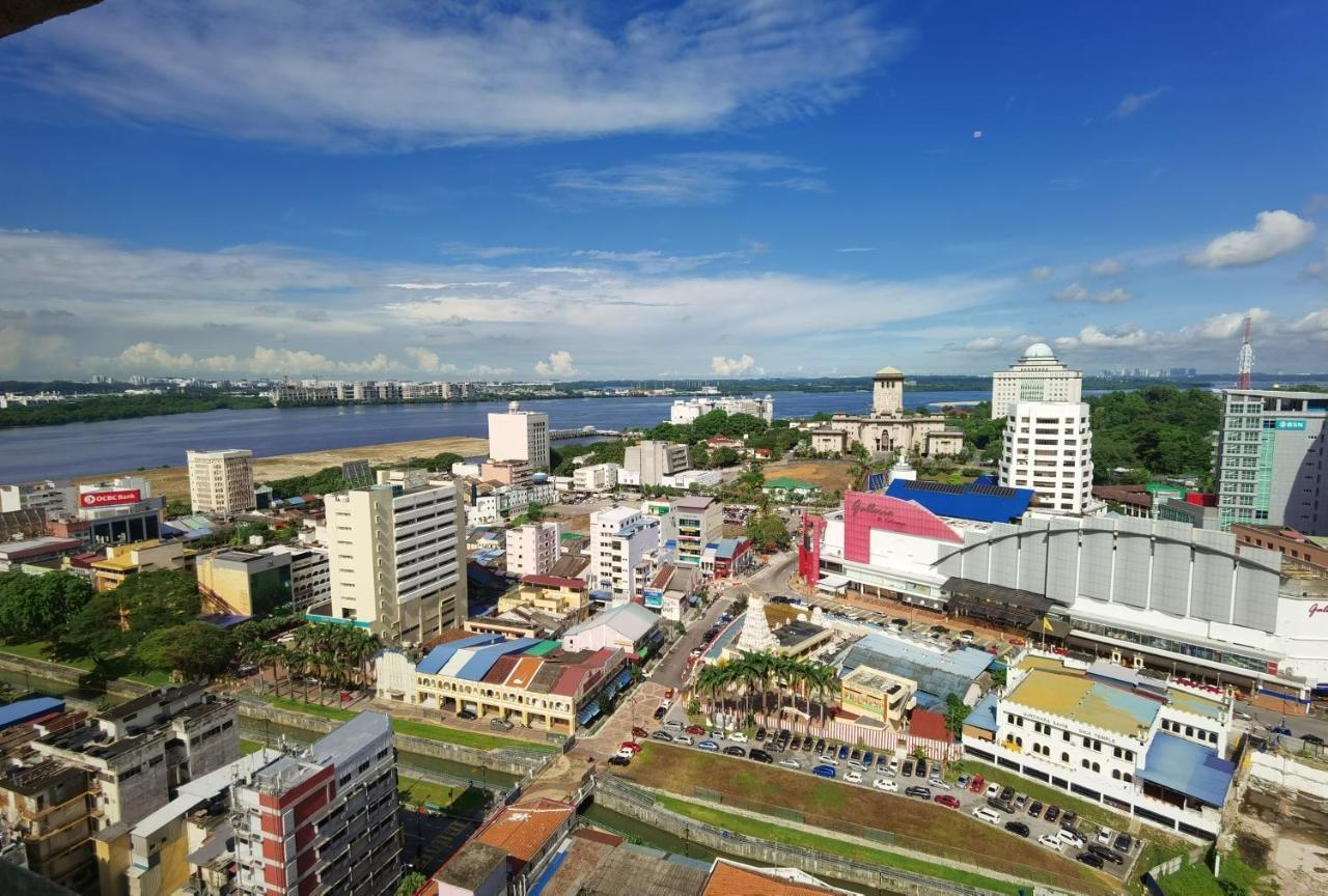 Folkmeldrum Hotel Johor Bahru Esterno foto