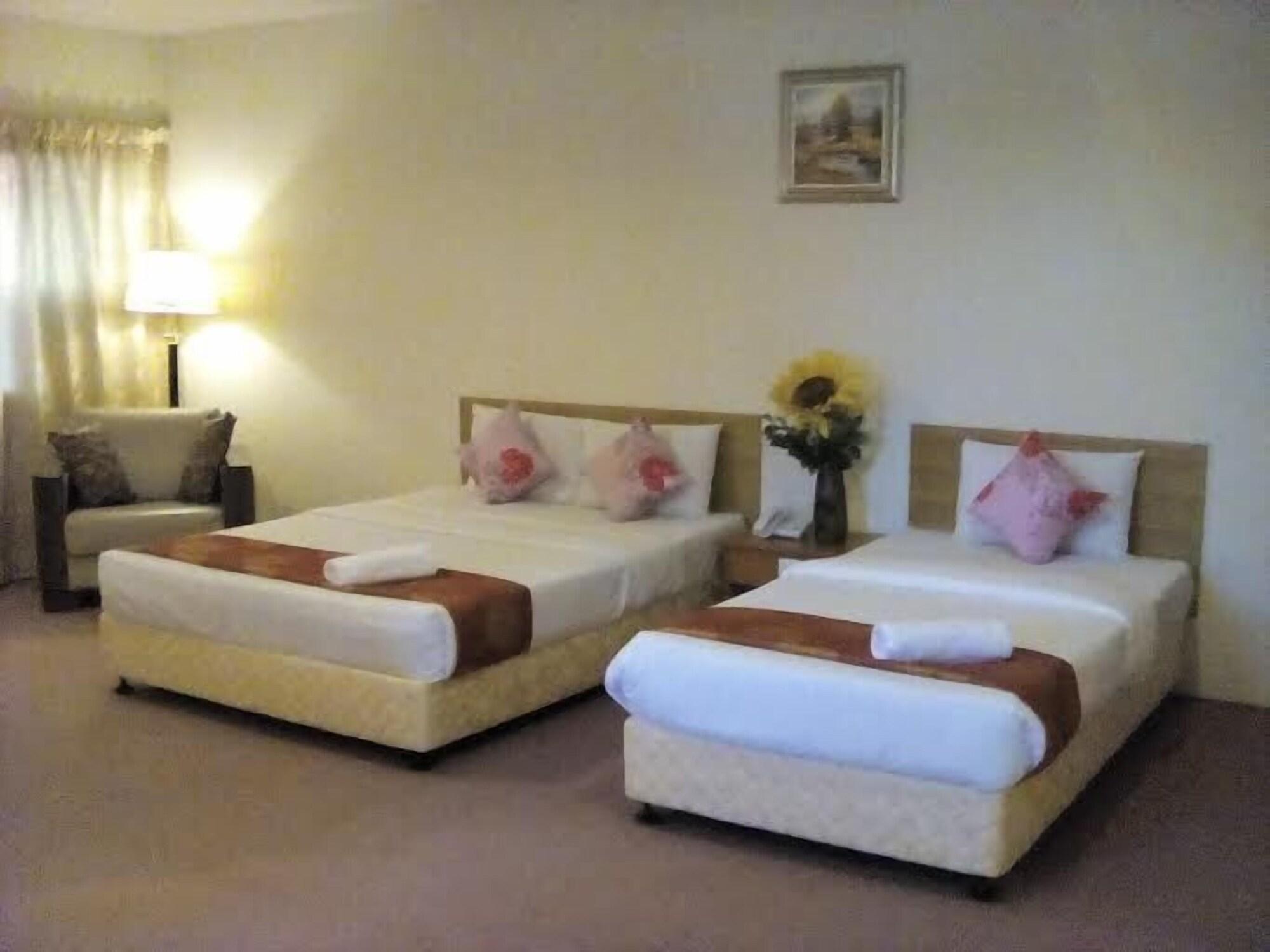 Folkmeldrum Hotel Johor Bahru Esterno foto